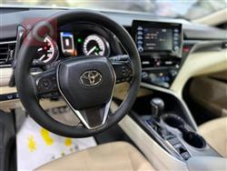 تۆیۆتا کامری